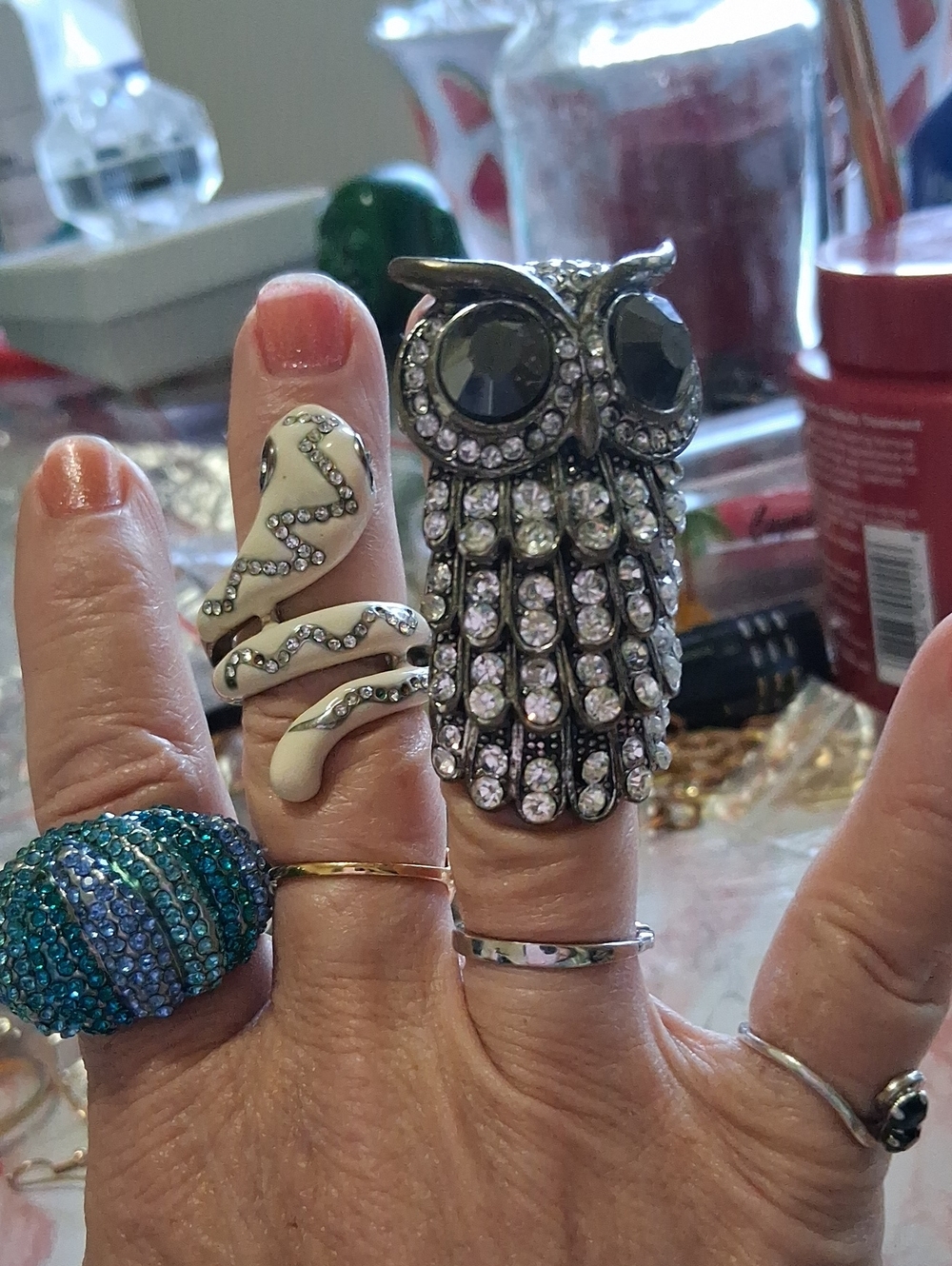 Source Unknown Silver Owl Cocktail Ring with Clear Crystals